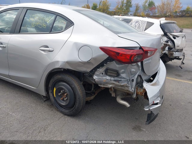 12722472 :رقم المزاد ، JM1BN1U75H1110958 vin ، 2017 Mazda Mazda3 Gx مزاد بيع