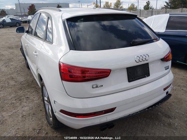 WA1ECCFS5JR017424 Audi Q3 2.0t Komfort