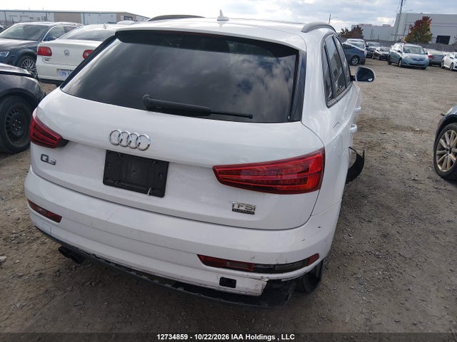 WA1ECCFS5JR017424 Audi Q3 2.0t Komfort