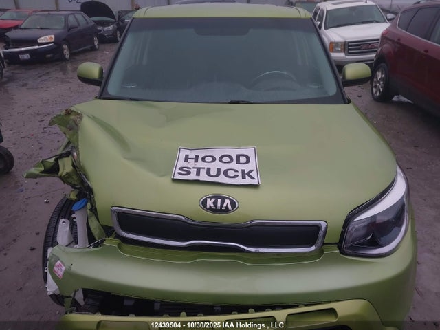 12439504 :رقم المزاد ، KNDJN2A26E7740801 vin ، 2014 Kia Soul مزاد بيع