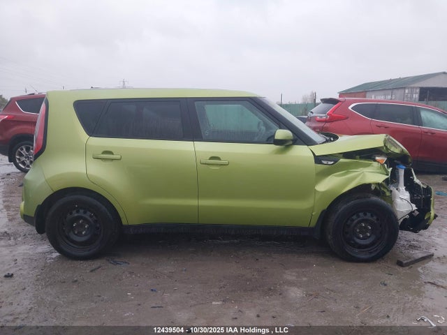 12439504 :رقم المزاد ، KNDJN2A26E7740801 vin ، 2014 Kia Soul مزاد بيع
