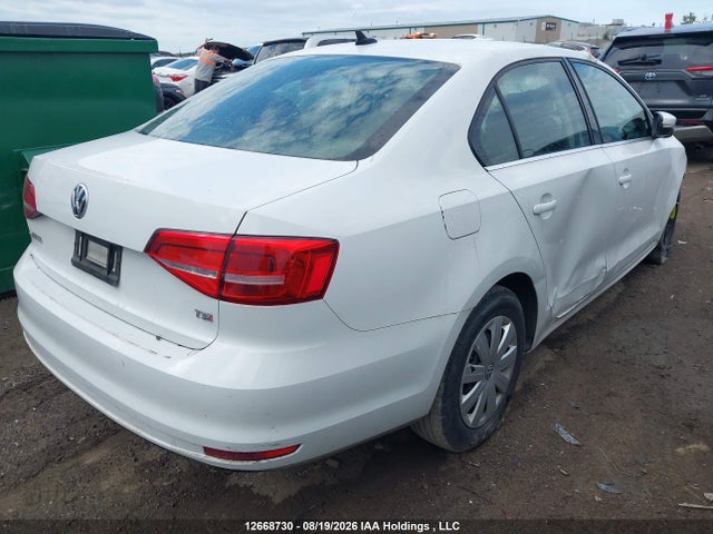 3VWD07AJ5FM327126 Volkswagen Jetta 1.8 Tsi Comfortline/1.8 Tsi Trendline+