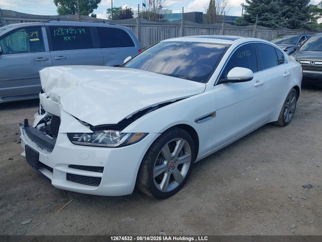 Jaguar Xe 20d Prestige 2018 SAJAK4FN8JCP38820 Image 2