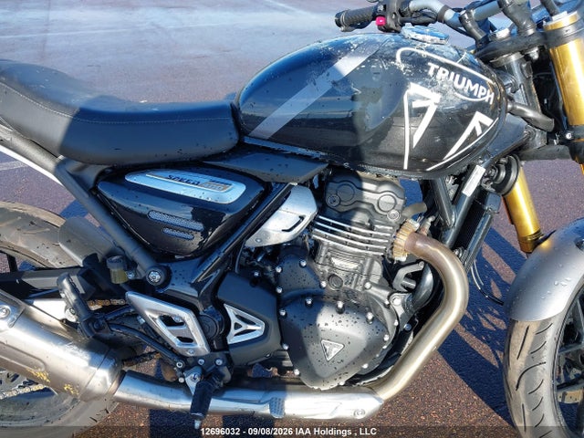 12696032 :رقم المزاد ، SMTT127Y8RNA05825 vin ، 2024 Triumph Motorcycle Speed 400 مزاد بيع