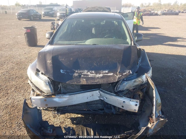 12709452 :رقم المزاد ، 2HGFB2F72DH028292 vin ، 2013 Honda Civic Touring مزاد بيع