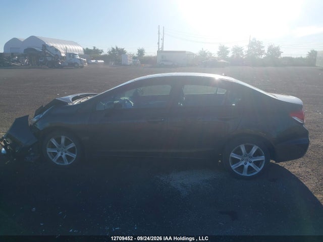 12709452 :رقم المزاد ، 2HGFB2F72DH028292 vin ، 2013 Honda Civic Touring مزاد بيع