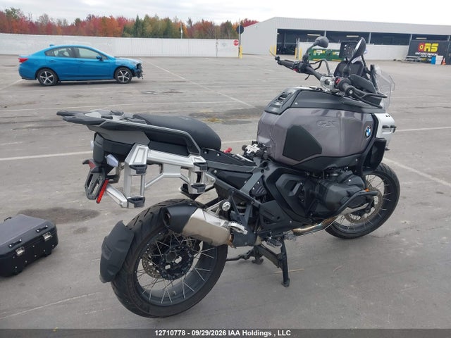 Продажа на аукционе авто 2025 Bmw R 1300 Gs Adventure, vin: WB10M3304S6L53758, номер лота: 12710778