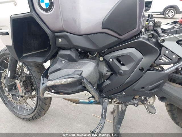 Продажа на аукционе авто 2025 Bmw R 1300 Gs Adventure, vin: WB10M3304S6L53758, номер лота: 12710778