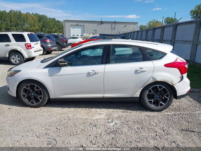 Продажа на аукционе авто 2012 Ford Focus Titanium, vin: 1FAHP3N23CL208330, номер лота: 12711144