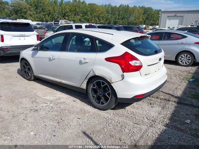 Продажа на аукционе авто 2012 Ford Focus Titanium, vin: 1FAHP3N23CL208330, номер лота: 12711144