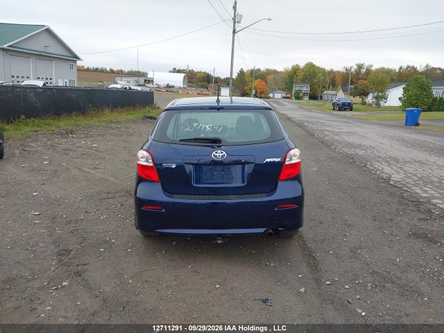 12711291 :رقم المزاد ، 2T1KU4EE1EC132710 vin ، 2014 Toyota Matrix Wagon مزاد بيع