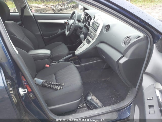 12711291 :رقم المزاد ، 2T1KU4EE1EC132710 vin ، 2014 Toyota Matrix Wagon مزاد بيع
