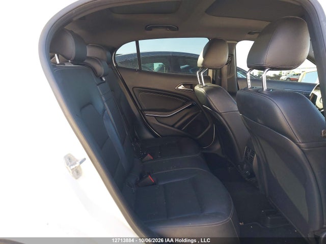 WDCTG4GB1FJ126369 Mercedes-Benz Gla 250 4matic