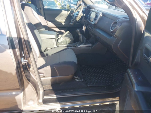 Продажа на аукционе авто 2022 Toyota Tacoma, vin: 3TYSZ5AN8NT066908, номер лота: 12719432