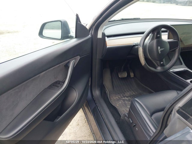 Tesla Model Y 2022 7SAYGDEE2NF488213 Image 18