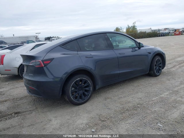 Tesla Model Y 2022 7SAYGDEE2NF488213 Image 4