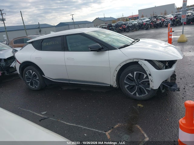 KIA Ev6 Light/wind 2024 KNDC34LA9R5229762 Image 14