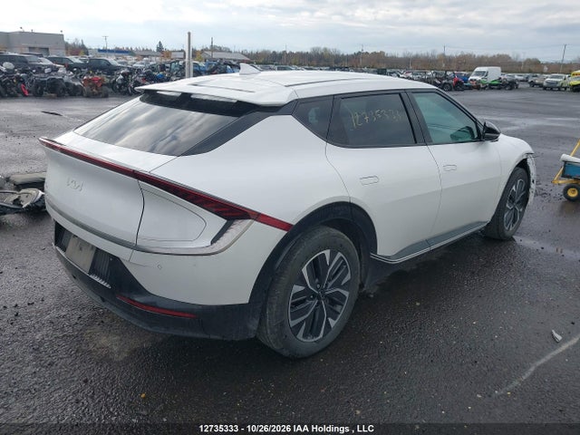 KIA Ev6 Light/wind 2024 KNDC34LA9R5229762 Image 4