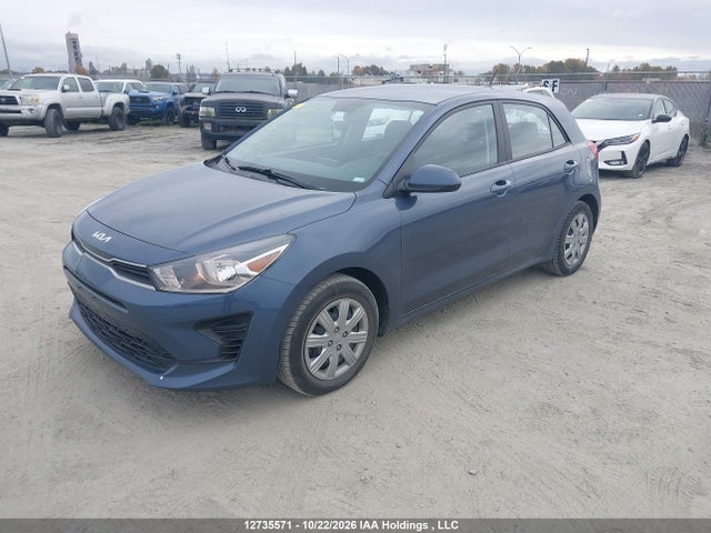 12735571 :رقم المزاد ، 3KPA25AD1NE497121 vin ، 2022 Kia Rio S مزاد بيع