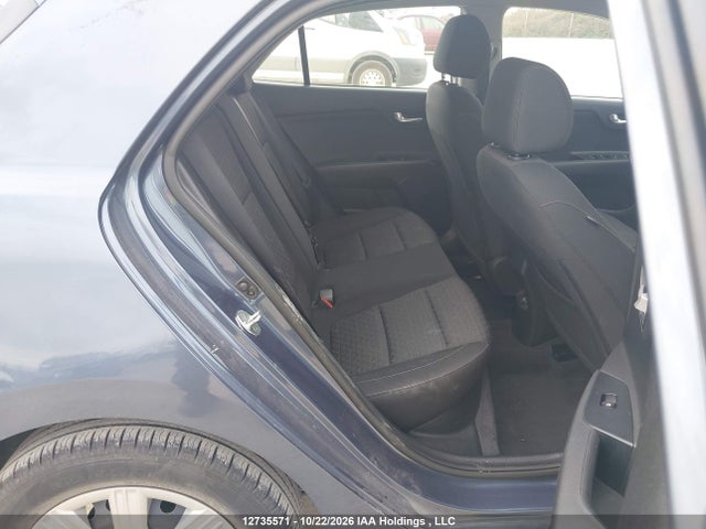 12735571 :رقم المزاد ، 3KPA25AD1NE497121 vin ، 2022 Kia Rio S مزاد بيع