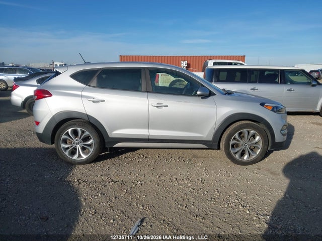 Hyundai TUCSON SE 2017 KM8J23A41HU486528 Image 13