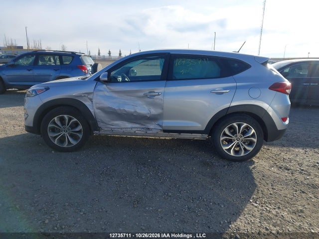 Hyundai TUCSON SE 2017 KM8J23A41HU486528 Image 14