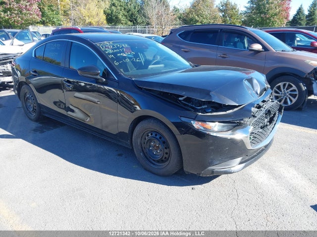 12721342 :رقم المزاد ، 3MZBPAB7XKM101077 vin ، 2019 Mazda Mazda3 Gx مزاد بيع