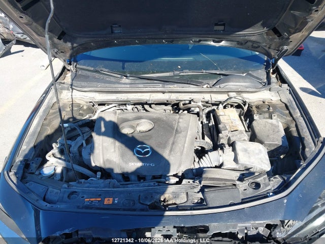 12721342 :رقم المزاد ، 3MZBPAB7XKM101077 vin ، 2019 Mazda Mazda3 Gx مزاد بيع