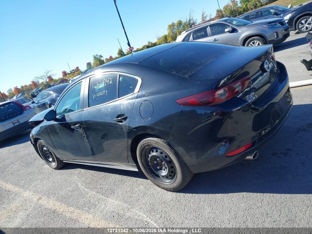 12721342 :رقم المزاد ، 3MZBPAB7XKM101077 vin ، 2019 Mazda Mazda3 Gx مزاد بيع