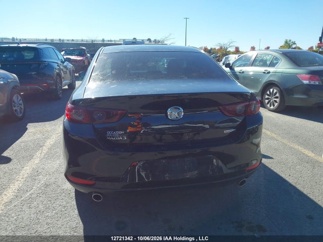 12721342 :رقم المزاد ، 3MZBPAB7XKM101077 vin ، 2019 Mazda Mazda3 Gx مزاد بيع