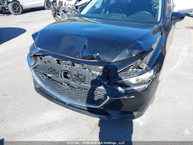 12721342 :رقم المزاد ، 3MZBPAB7XKM101077 vin ، 2019 Mazda Mazda3 Gx مزاد بيع
