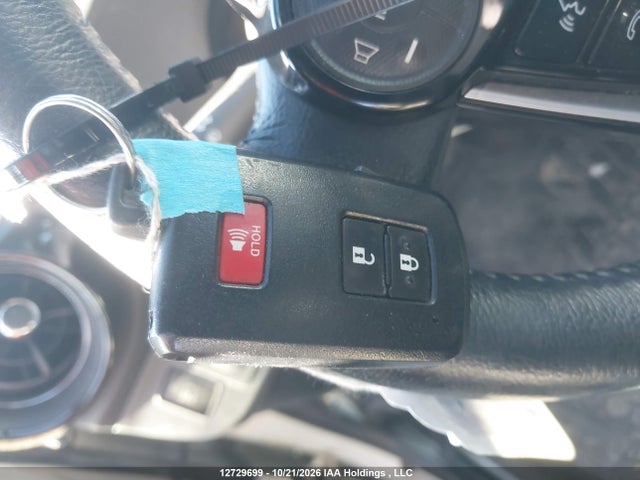 JTDKDTB31J1616775 Toyota Prius C Technology