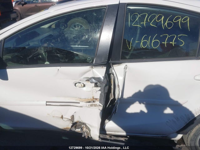 JTDKDTB31J1616775 Toyota Prius C Technology