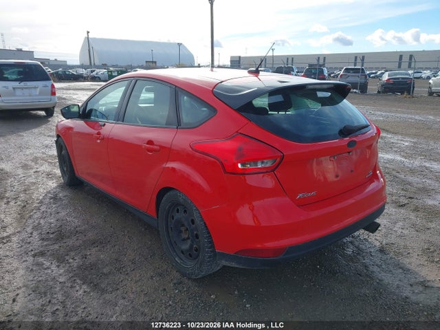 Ford FOCUS SE 2015 1FADP3K24FL377733 Image 3