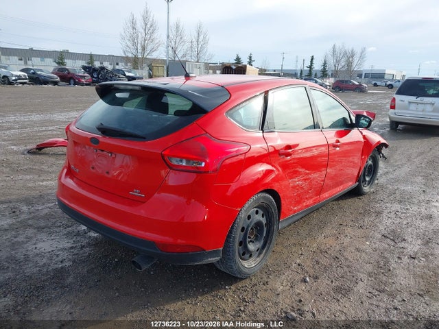 Ford FOCUS SE 2015 1FADP3K24FL377733 Image 4