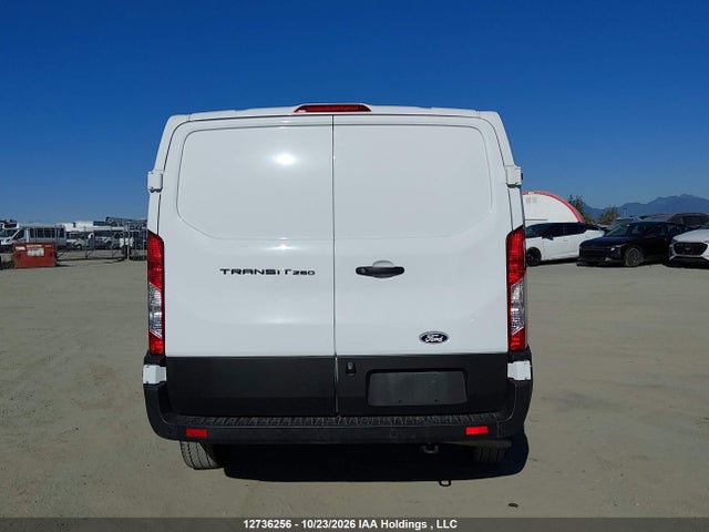 12736256 :رقم المزاد ، 1FTBR1Y8XTKA55885 vin ، 2026 Ford Transit T-250 مزاد بيع