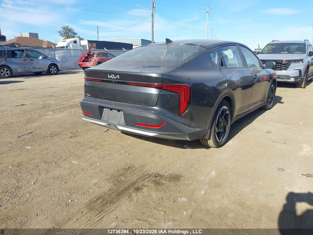 2025 Kia K4 Ex მანქანა იყიდება აუქციონზე, vin: 3KPFU4DE7SE064235, აუქციონის ნომერი: 12736394