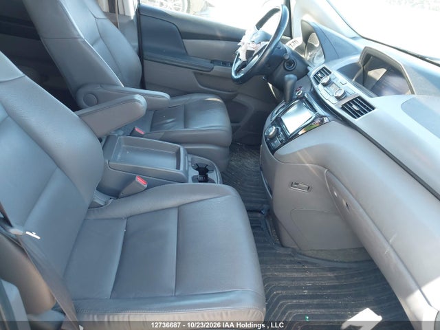 12736687 :رقم المزاد ، 5FNRL5H69GB513750 vin ، 2016 Honda Odyssey Ex-l مزاد بيع