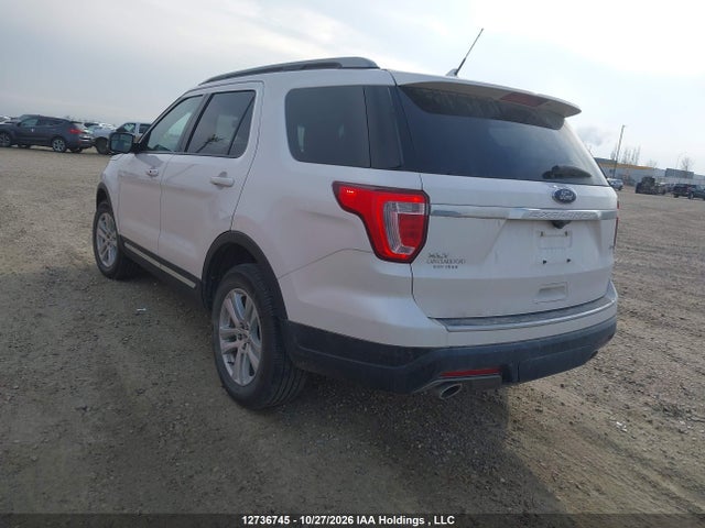 Ford EXPLORER XLT 2018 1FM5K8D89JGB36212 Image 3