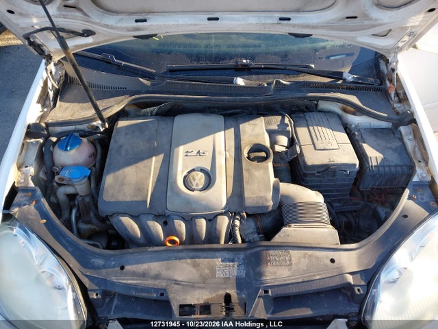 2008 Volkswagen Rabbit 5-door Trendline მანქანა იყიდება აუქციონზე, vin: WVWCA71K58W231018, აუქციონის ნომერი: 12731945