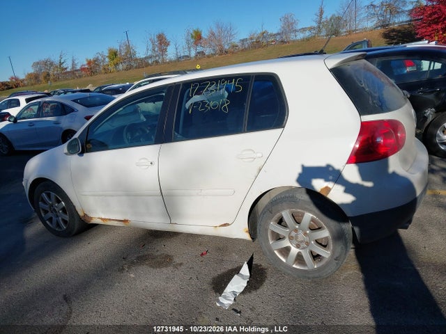 2008 Volkswagen Rabbit 5-door Trendline მანქანა იყიდება აუქციონზე, vin: WVWCA71K58W231018, აუქციონის ნომერი: 12731945