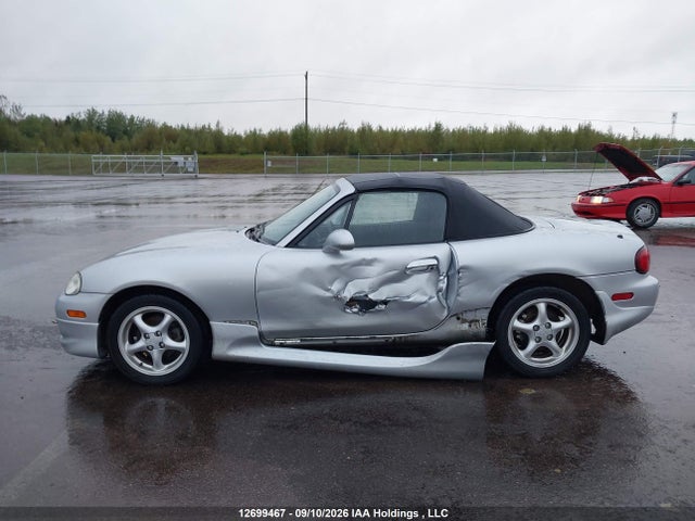 2001 Mazda Mx-5 Miata 1.8 მანქანა იყიდება აუქციონზე, vin: JM1NB353X10206173, აუქციონის ნომერი: 12699467