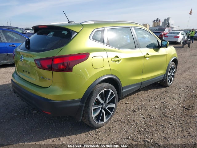 JN1BJ1CR5HW114805 Nissan Qashqai S/sl/sv