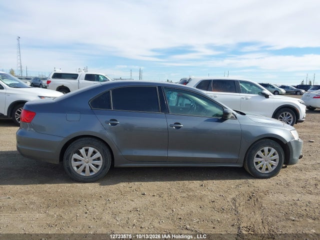 12723575 :رقم المزاد ، 3VW1K7AJ8DM453345 vin ، 2013 Volkswagen Jetta 2.0l Trendline/2.0l Trendline+ مزاد بيع