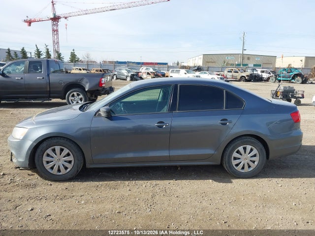 12723575 :رقم المزاد ، 3VW1K7AJ8DM453345 vin ، 2013 Volkswagen Jetta 2.0l Trendline/2.0l Trendline+ مزاد بيع