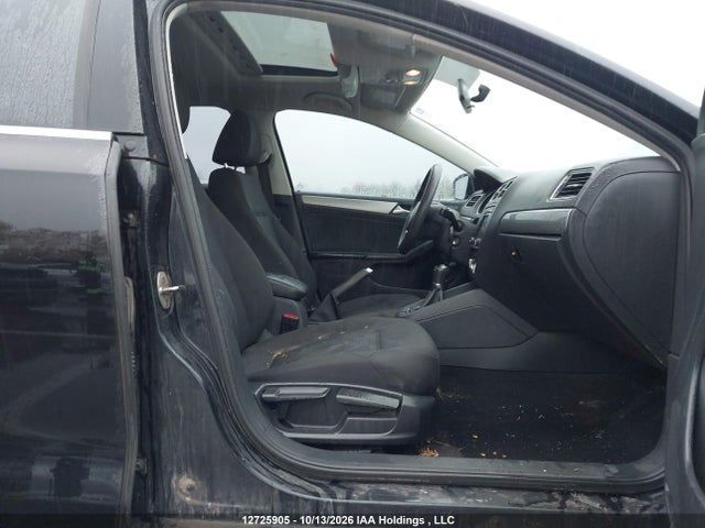 3VWB07AJ9FM294042 Volkswagen Jetta 1.8 Tsi Comfortline/1.8 Tsi Trendline+