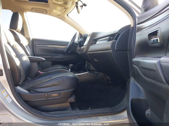 Mitsubishi Outlander Es/ex/ex-l 2020 JA4AZ2A36LZ615239 Image 5