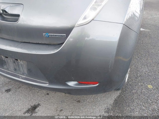 1N4AZ0CP1FC309427 Nissan LEAF S