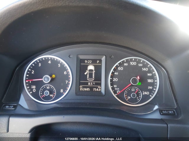 Volkswagen Tiguan 2017 WVGLV7AX1HW507576 Image 7