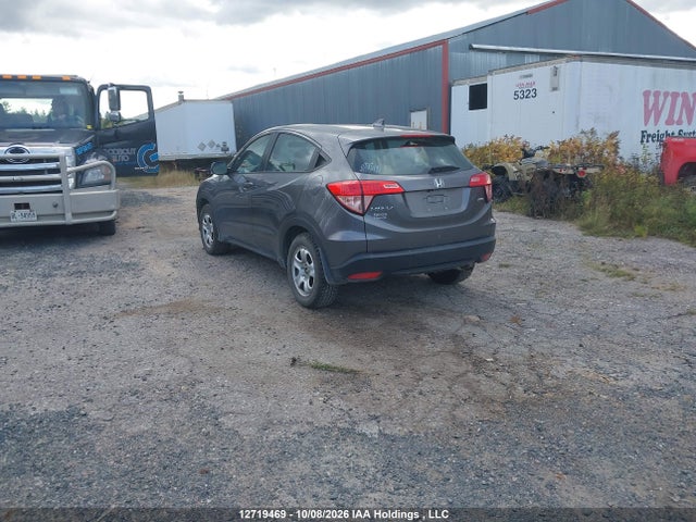 Honda HR-V LX 2017 3CZRU6H33HM108533 Image 3